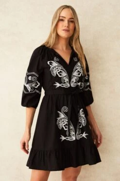 F&F Black Contrast Embroidery Mini Dress -Outlet Mode Zyra Store 167 388s3
