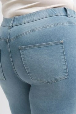 Simply Be Authentic Light Wash 24/7 Boyfriend Jeans -Outlet Mode Zyra Store 579 474s4