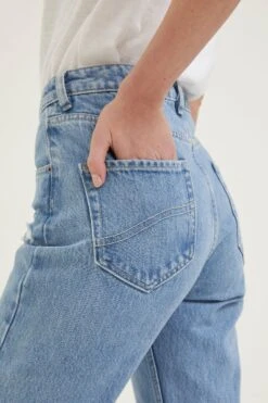 FatFace Blue Sutton Rip Detail Jeans -Outlet Mode Zyra Store 621135s5