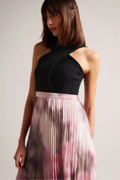 Ted Baker Pink Loulous Coral Cross Front Pleated Dress With Knit Bodice 12 Ted Baker Pink Loulous Coral Cross Front Pleated Dress With Knit Bodice -Outlet Mode Zyra Store 793277s4