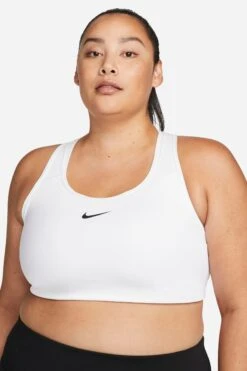 Nike Curve Dri-FIT Swoosh Medium-Support Padded Sports Bra