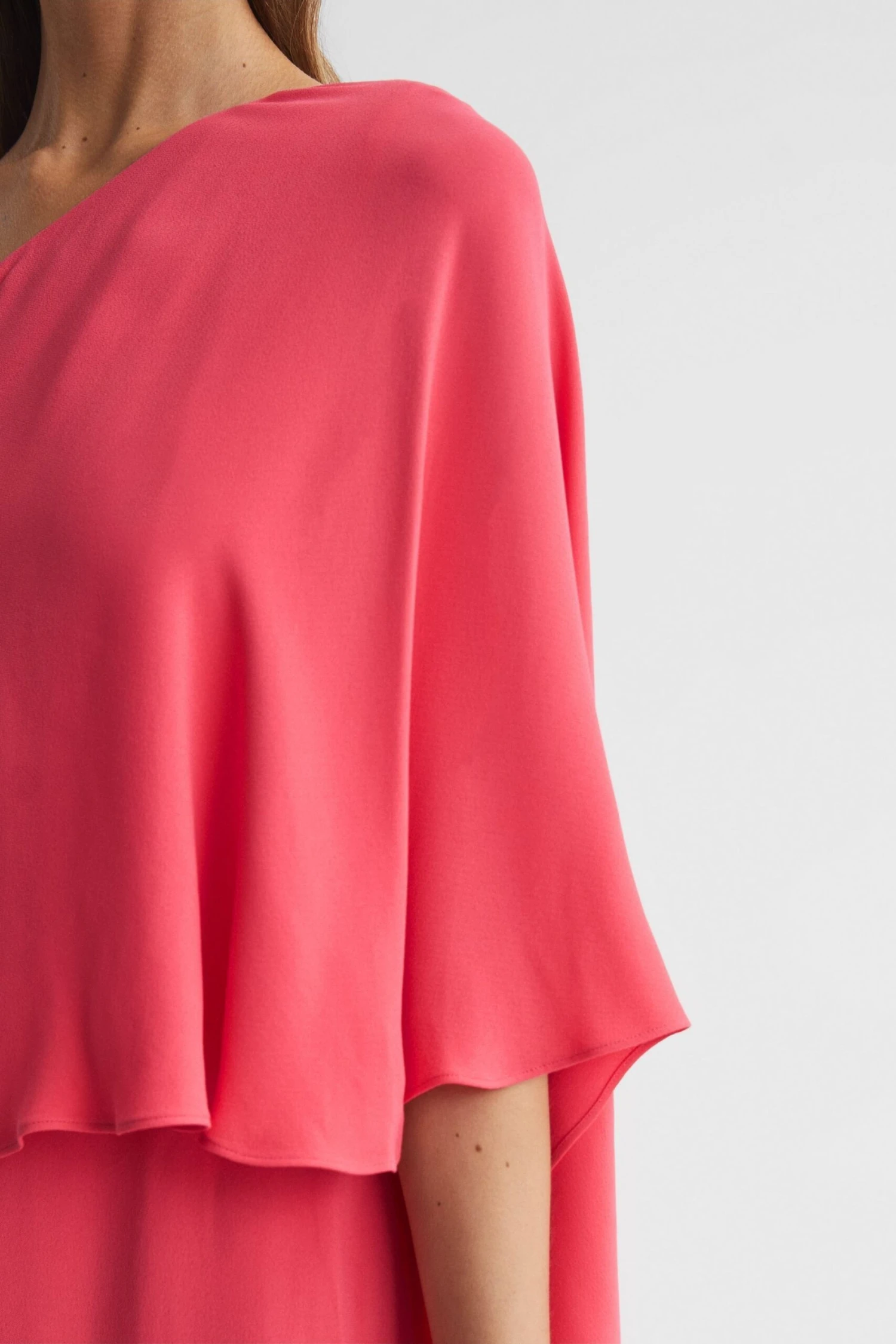 Reiss Jordyn Off-Shoulder Cape Maxi Dress 6 Reiss Jordyn Off-Shoulder Cape Maxi Dress - Image 4