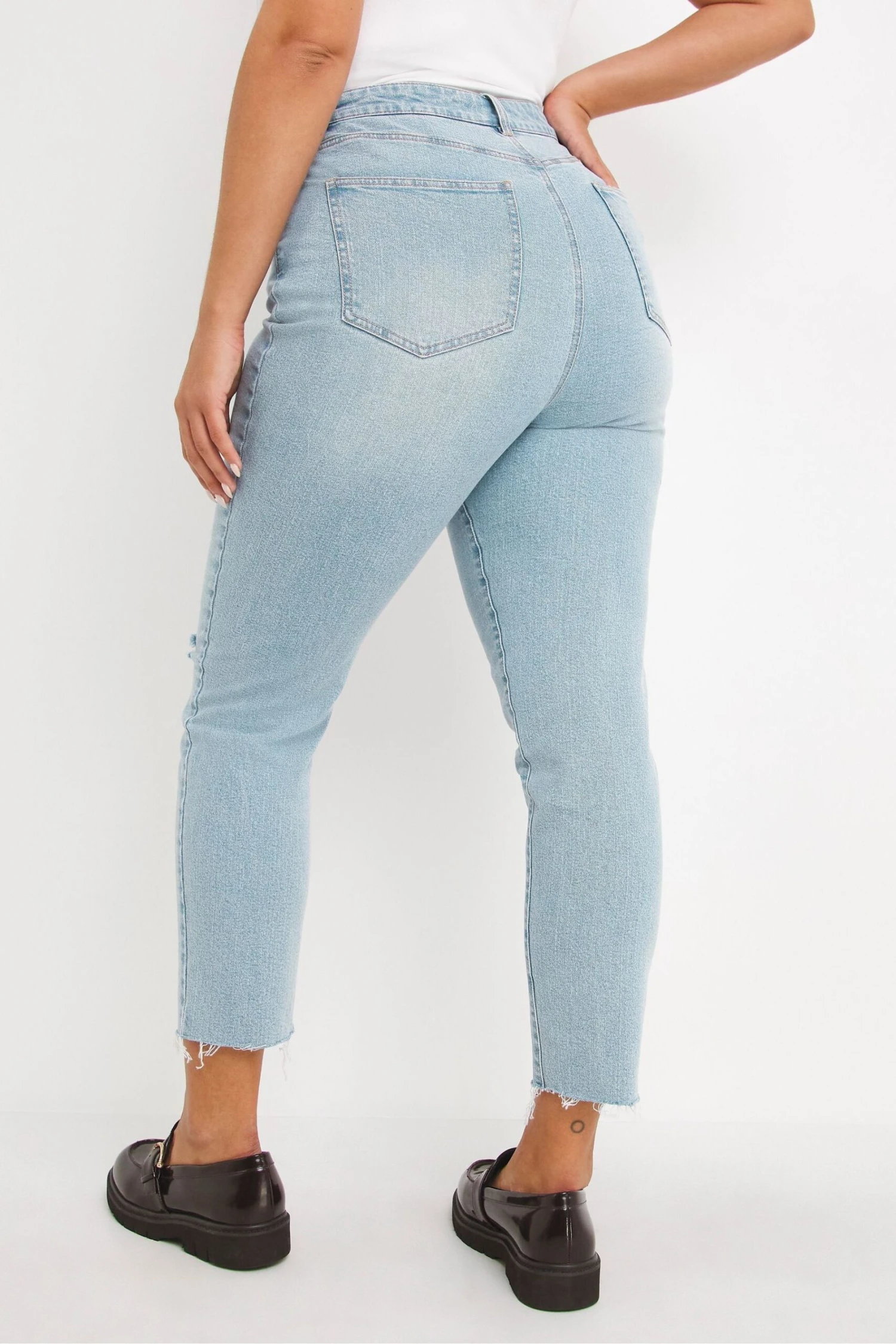 Simply Be Blue Slim Mom Jeans Single Busted Knee 4 Simply Be Blue Slim Mom Jeans Single Busted Knee - Image 2