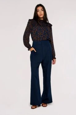 Apricot Animal Chiffon Smock Neck Top -Outlet Mode Zyra Store K20230s3