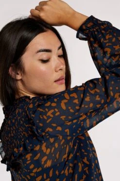 Apricot Animal Chiffon Smock Neck Top -Outlet Mode Zyra Store K20230s4