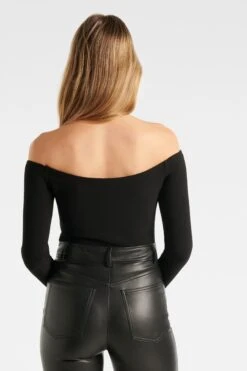 Forever New Belle Crepe Bardot Top -Outlet Mode Zyra Store K34990s4