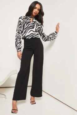 Lipsy Cut Out Detail Blouse -Outlet Mode Zyra Store K36994s4