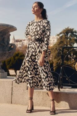 Friends Like These Long Sleeve Belted Split Detail Midi Dress -Outlet Mode Zyra Store K38372s3