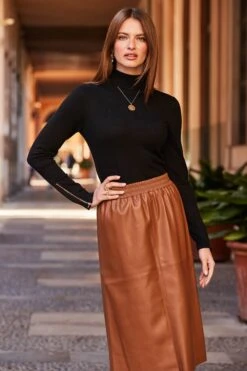 Sosandar Elasticated Waist Faux Leather Skirt -Outlet Mode Zyra Store K39975s3