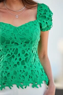 Sosandar Guipure Sweetheart Puff Sleeve Top -Outlet Mode Zyra Store K54277s5