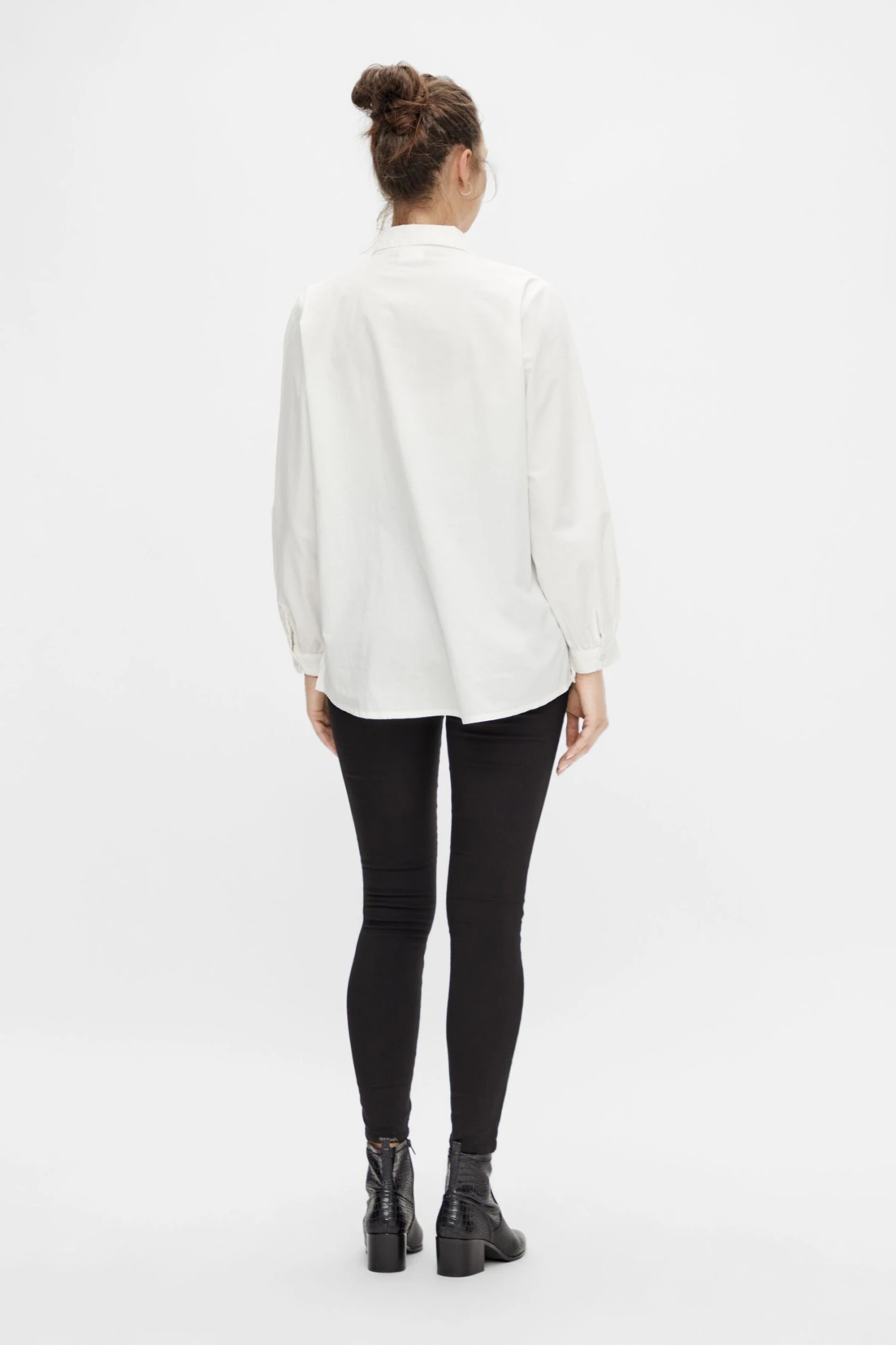 Mamalicious Slim Fit High Waist Over The Bump Maternity Jeggings 7 Mamalicious Slim Fit High Waist Over The Bump Maternity Jeggings - Image 5