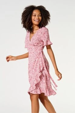 ONLY Short Sleeve Wrap Dress