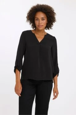 VERO MODA V Notch Neck Relaxed Blouse