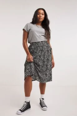 Simply Be Black Print Print Supersoft Jersey Pocket Midi Skirt