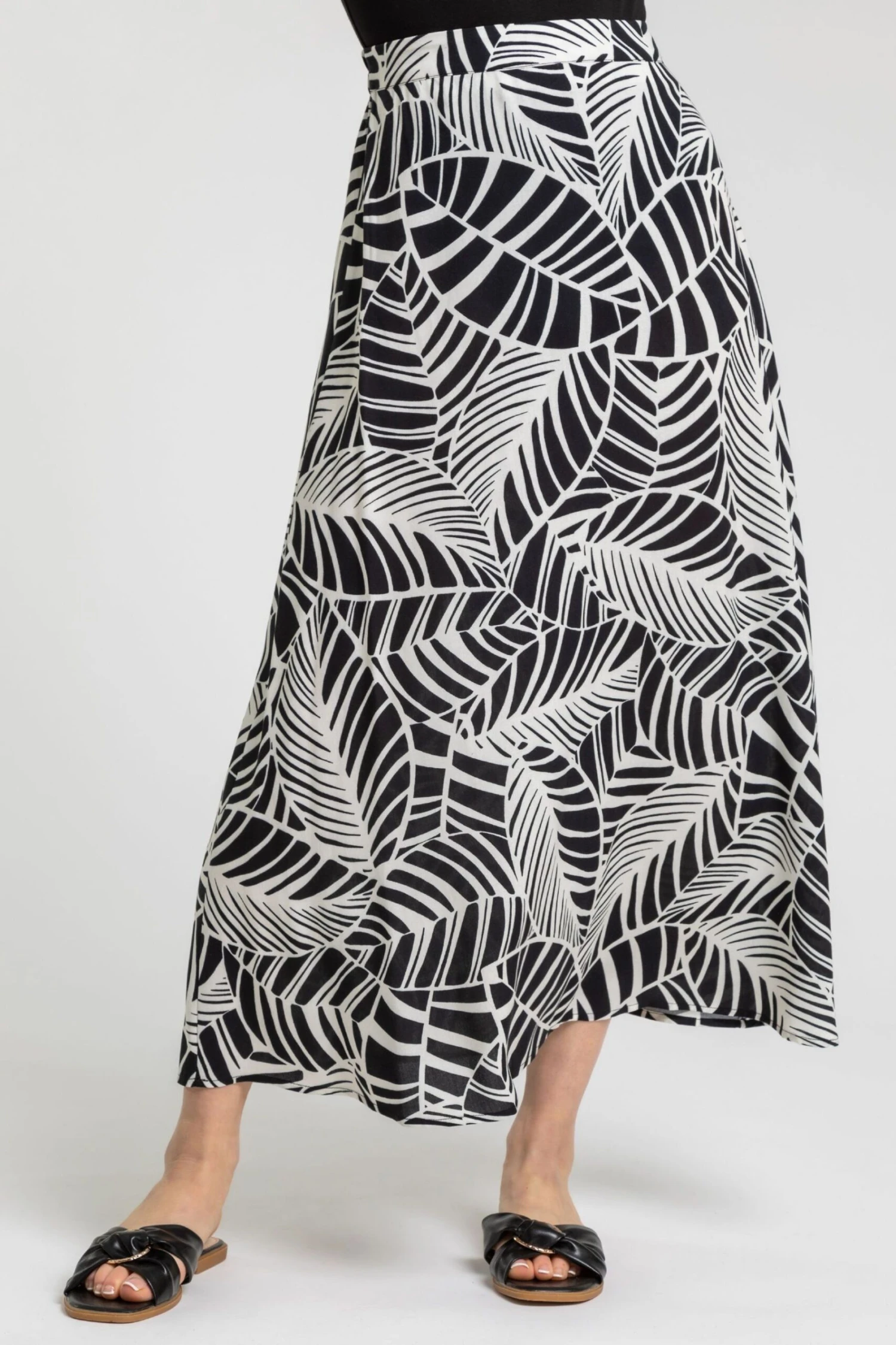 Roman Petite Floral Print A-Line Skirt 3 Roman Petite Floral Print A-Line Skirt