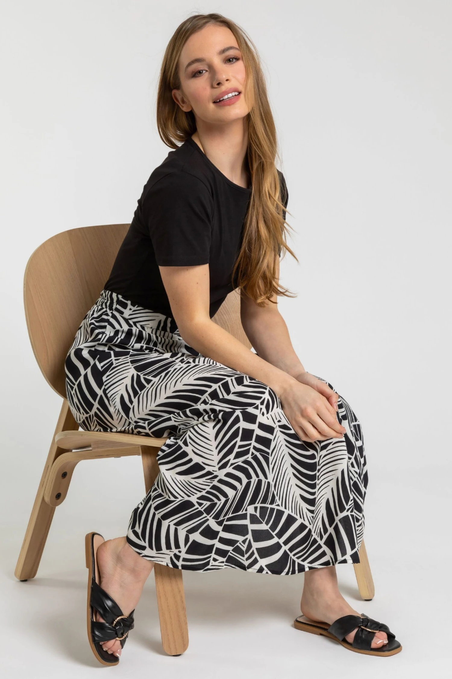 Roman Petite Floral Print A-Line Skirt 6 Roman Petite Floral Print A-Line Skirt - Image 4