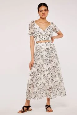 Apricot Retro Floral Shirred Waist Skirt