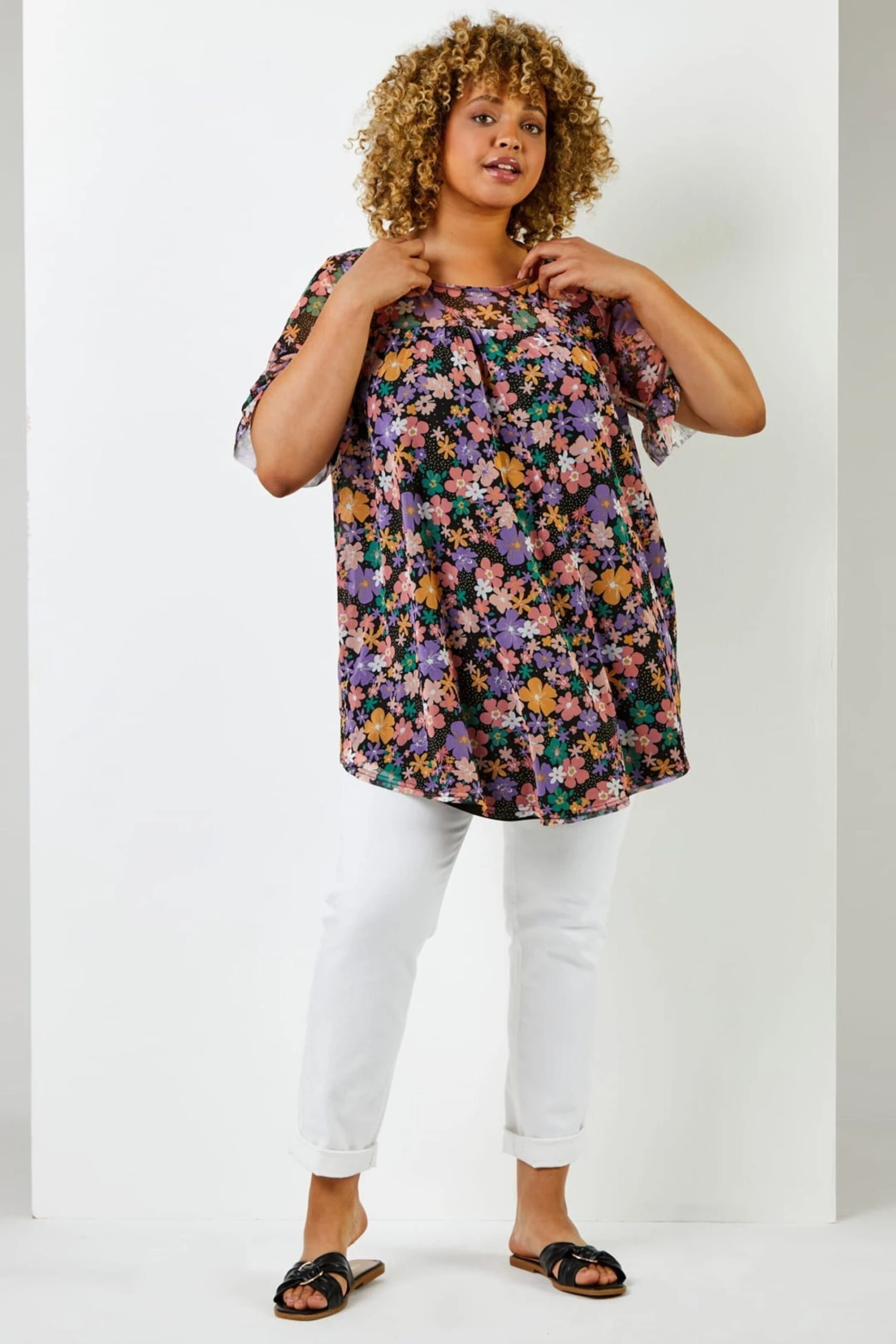 Roman Curve Floral Print Mesh Yoke Top 4 Roman Curve Floral Print Mesh Yoke Top - Image 2