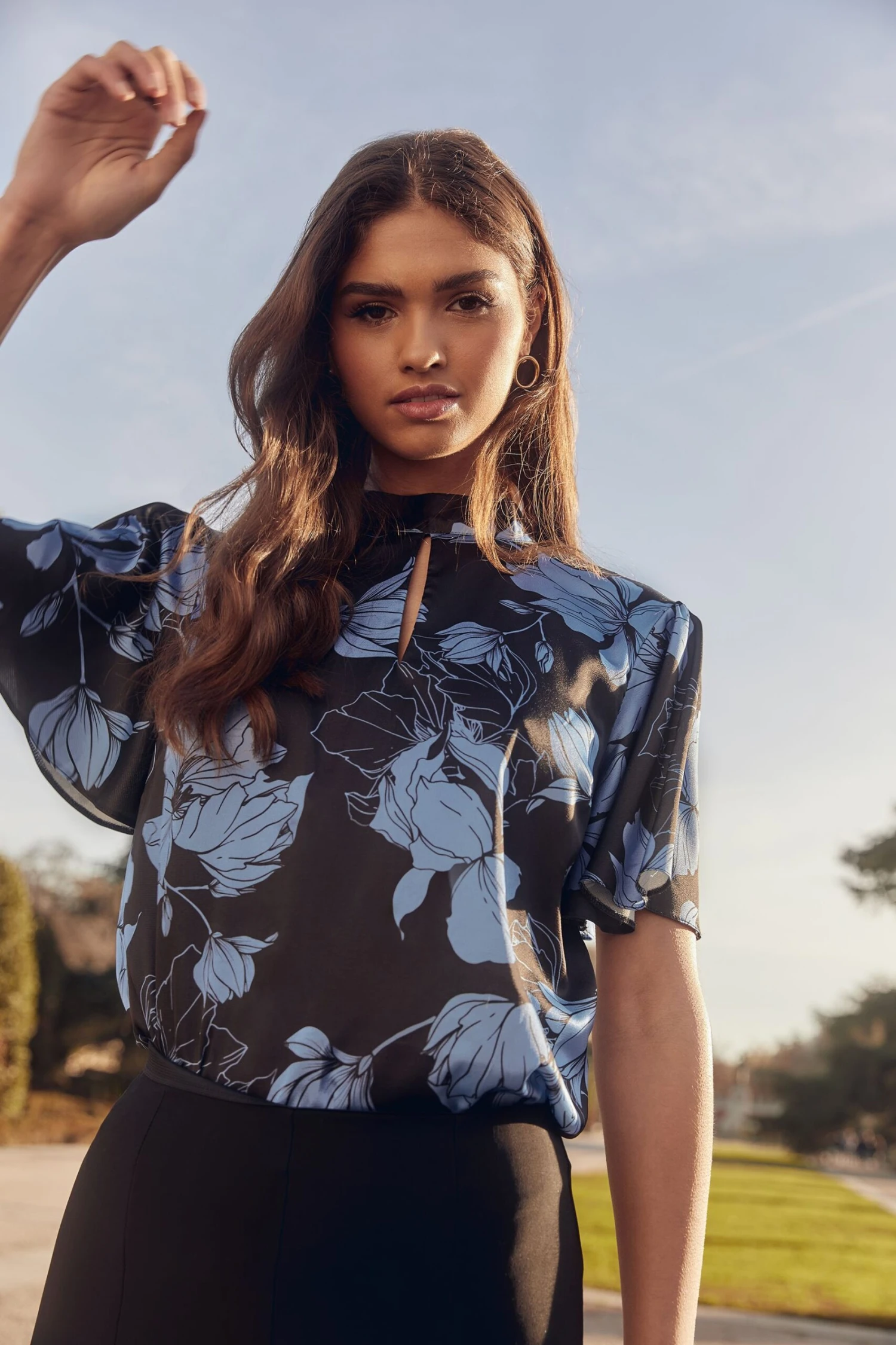 Friends Like These Angel Sleeve Keyhole Blouse 6 Friends Like These Angel Sleeve Keyhole Blouse - Image 4