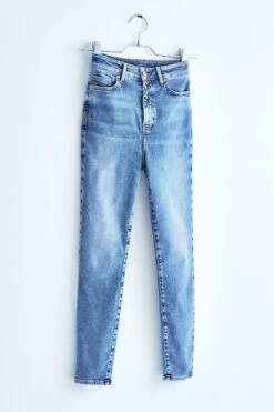 Own. Ultra High Rise Skinny Jeans -Outlet Mode Zyra Store T93457s4