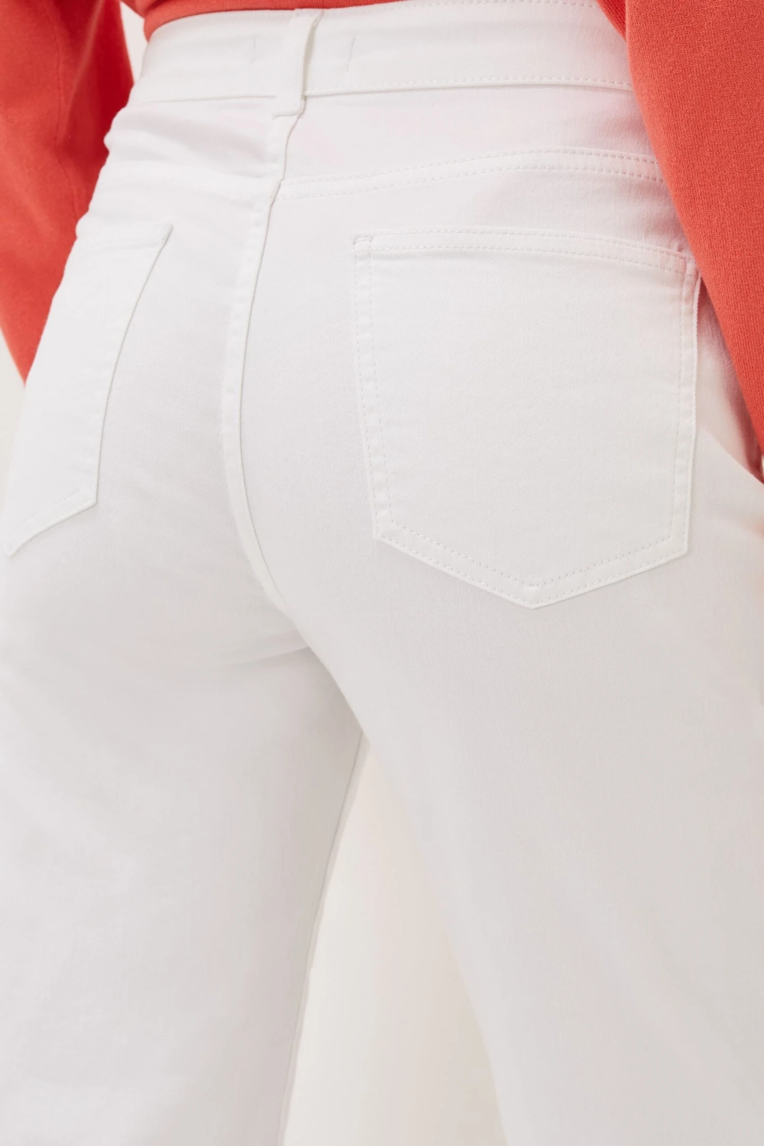 Phase Eight Petra White Raw Hem Straight Leg Jeans 7 Phase Eight Petra White Raw Hem Straight Leg Jeans - Image 5