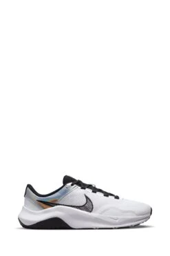 Nike Legend Essential 3 Premium Training Trainers